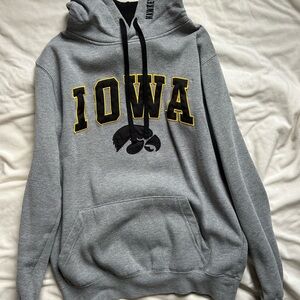 Colosseum Gray Iowa Hoodie